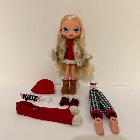 Bratz Kidz Wintertime Collection Cloe Y2K - Picture 1 of 6